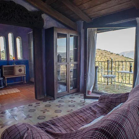 Charming In With Private Pool